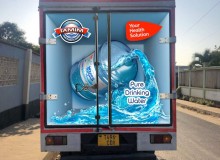 3D vehicle wrap design. 3D реклама воды на авто. Задний борт. г.Дар-эс-Салам. Танзания. 2021 год.